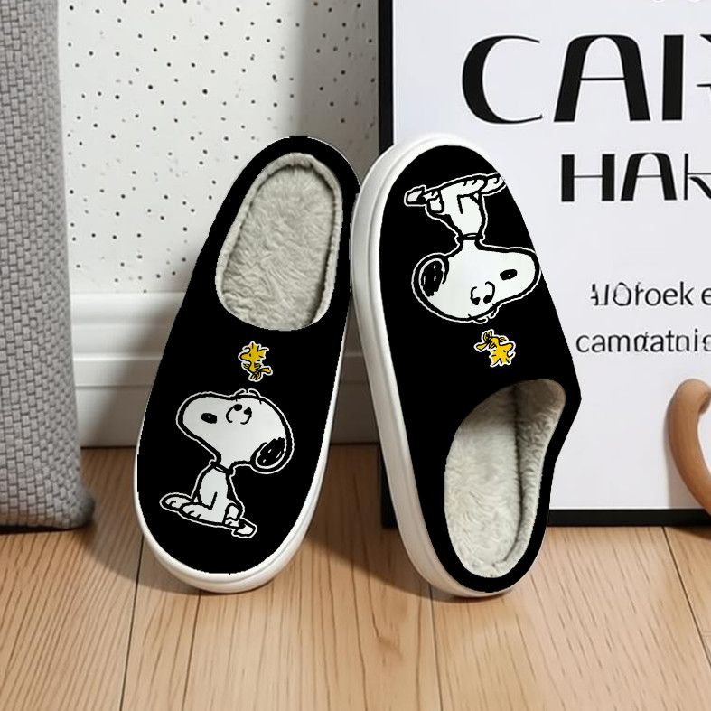 Winter Clothing In Japan - Sandal Katun Kartun Snoopy Peanuts Lucu,